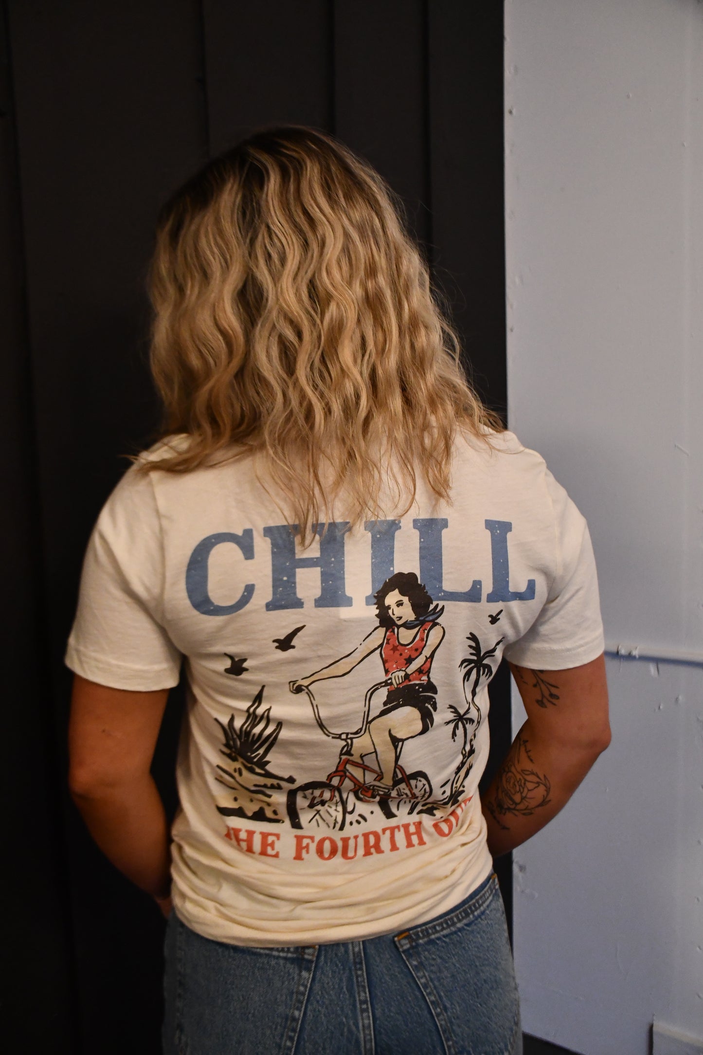 chill the 4th out tee