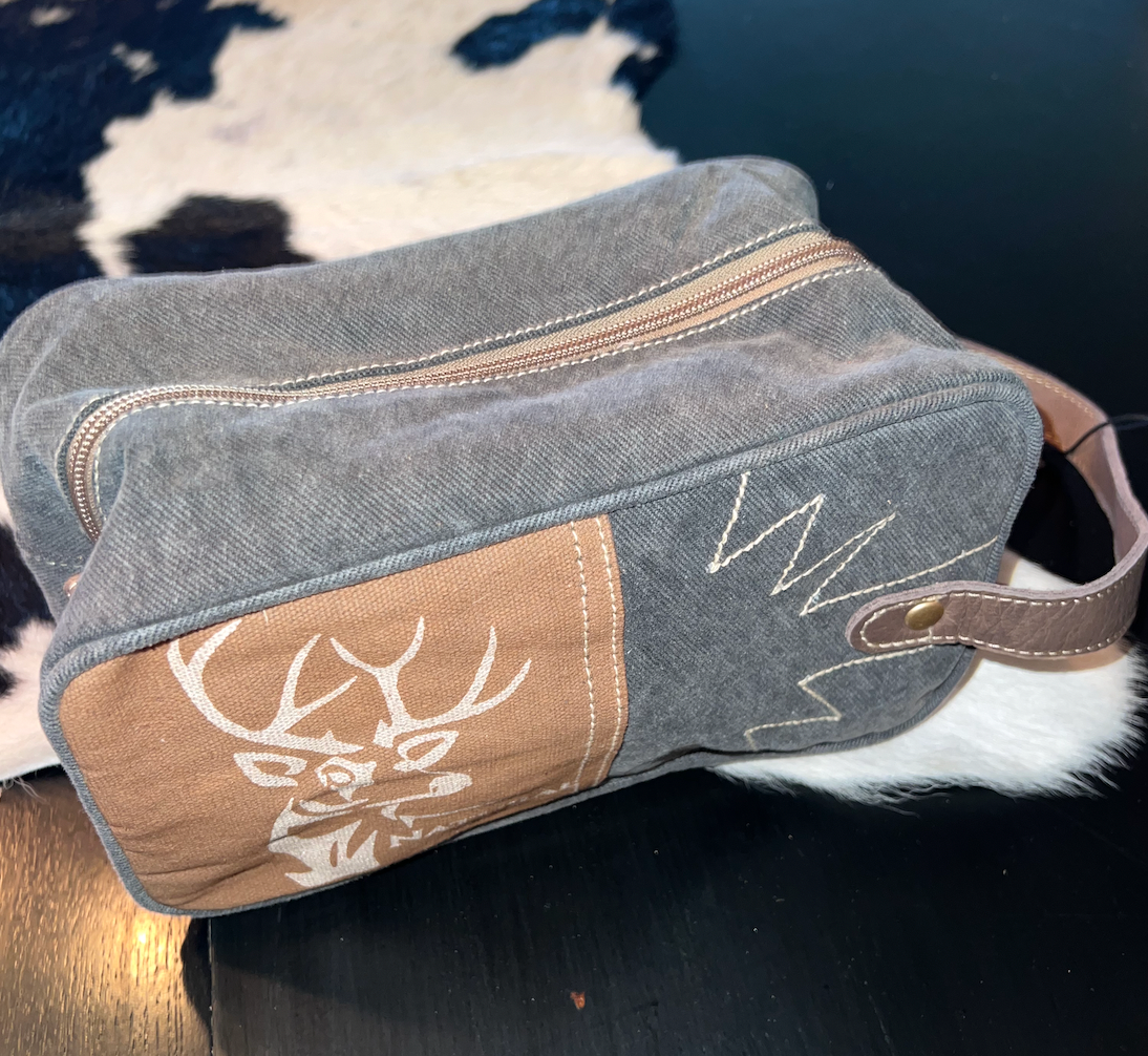 mens deer shave bag